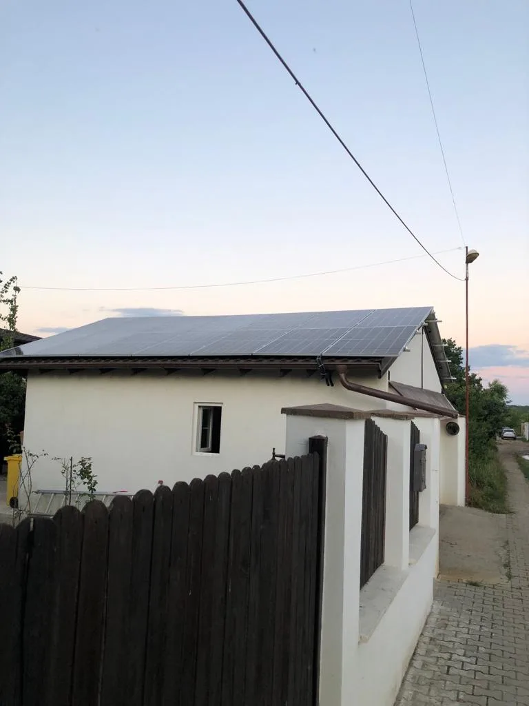 Instalatie Fotovoltaica On-Grid | Conectata – 10kW — Mogosoaia, Ilfov