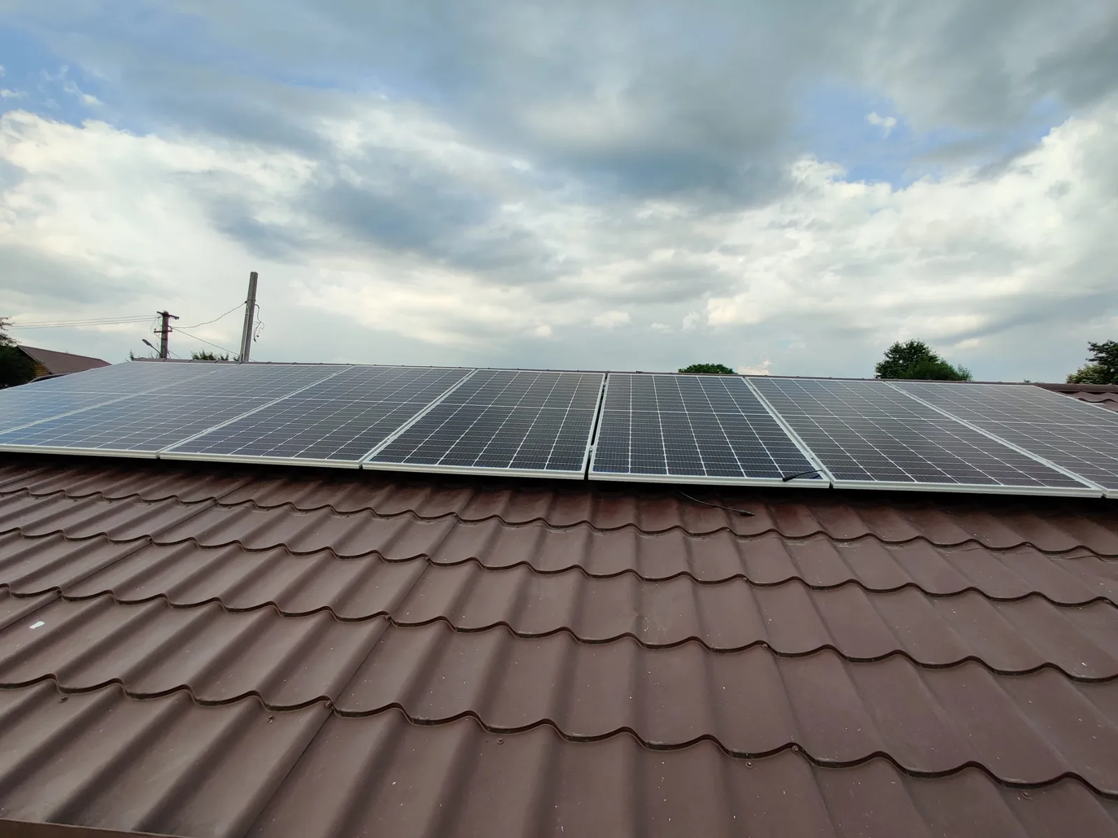 Instalatie Fotovoltaica On-Grid | Conectata – 3kW — Fieni, Dâmbovița, fotografia 5