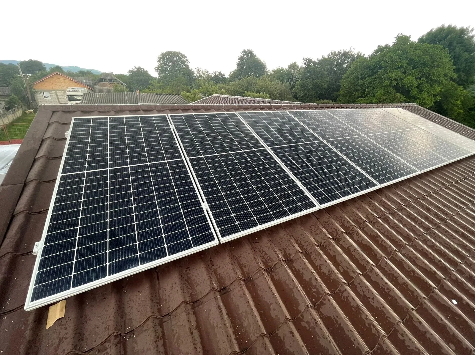 Instalatie Fotovoltaica Hybrid | Conectata – 6kW — Ulmi, Giurgiu, fotografia 3