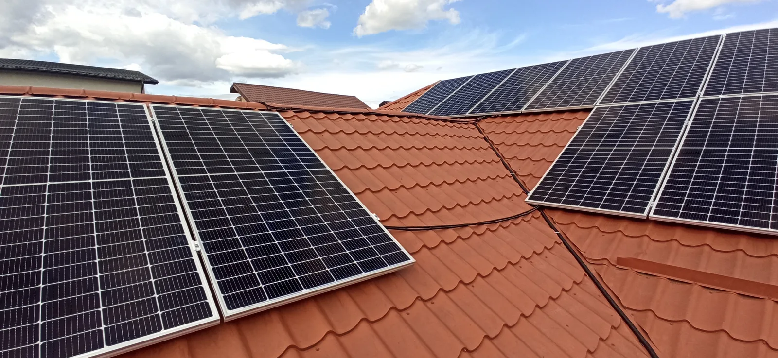 Instalatie Fotovoltaica Hybrid | Conectata – 6kW — Ulmi, Giurgiu, fotografia 7