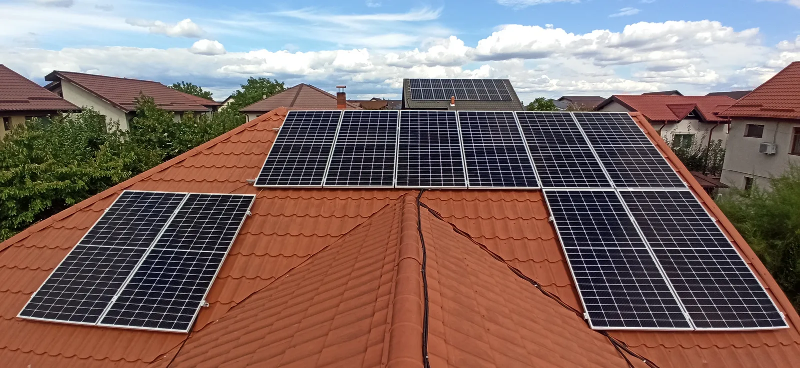 Instalatie Fotovoltaica Hybrid | Conectata – 6kW — Ulmi, Giurgiu, fotografia 6