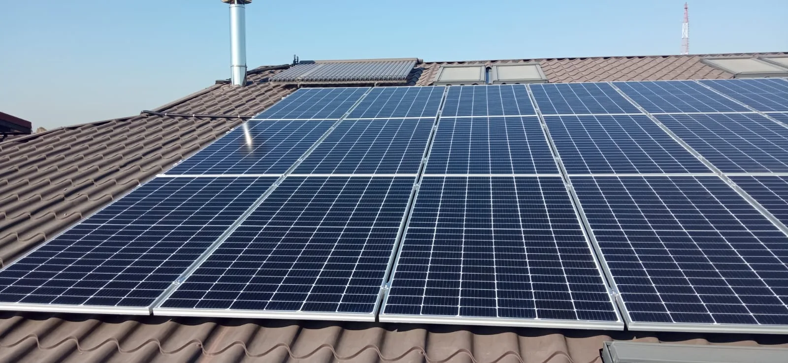 Instalatie Fotovoltaica On-Grid | Conectata – 12kW — Sectorul 5, București, fotografia 7