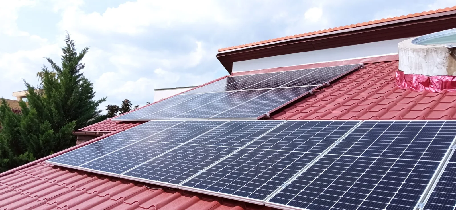 Instalatie Fotovoltaica On-Grid | Conectata – 8kW — Sectorul 2, București, fotografia 2