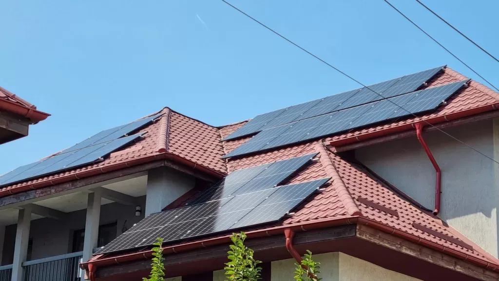 Instalatie Fotovoltaica On-Grid | Conectata – 12kW — Com. Berceni, Ilfov