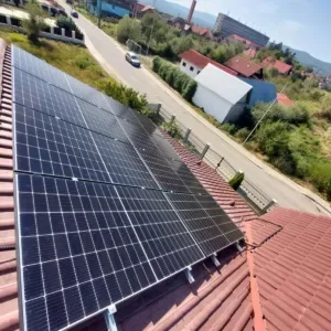 Instalatie Fotovoltaica Hybrid | Conectata – 6KW — Caransebes, Caraș-Severin, fotografia 3