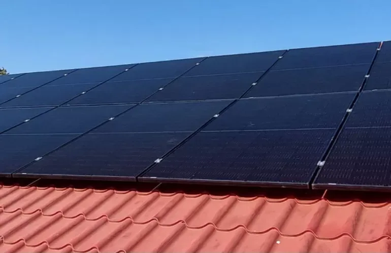 Instalatie Fotovoltaica On-Grid | Conectata – 8kW — Sectorul 3, București, fotografia 4
