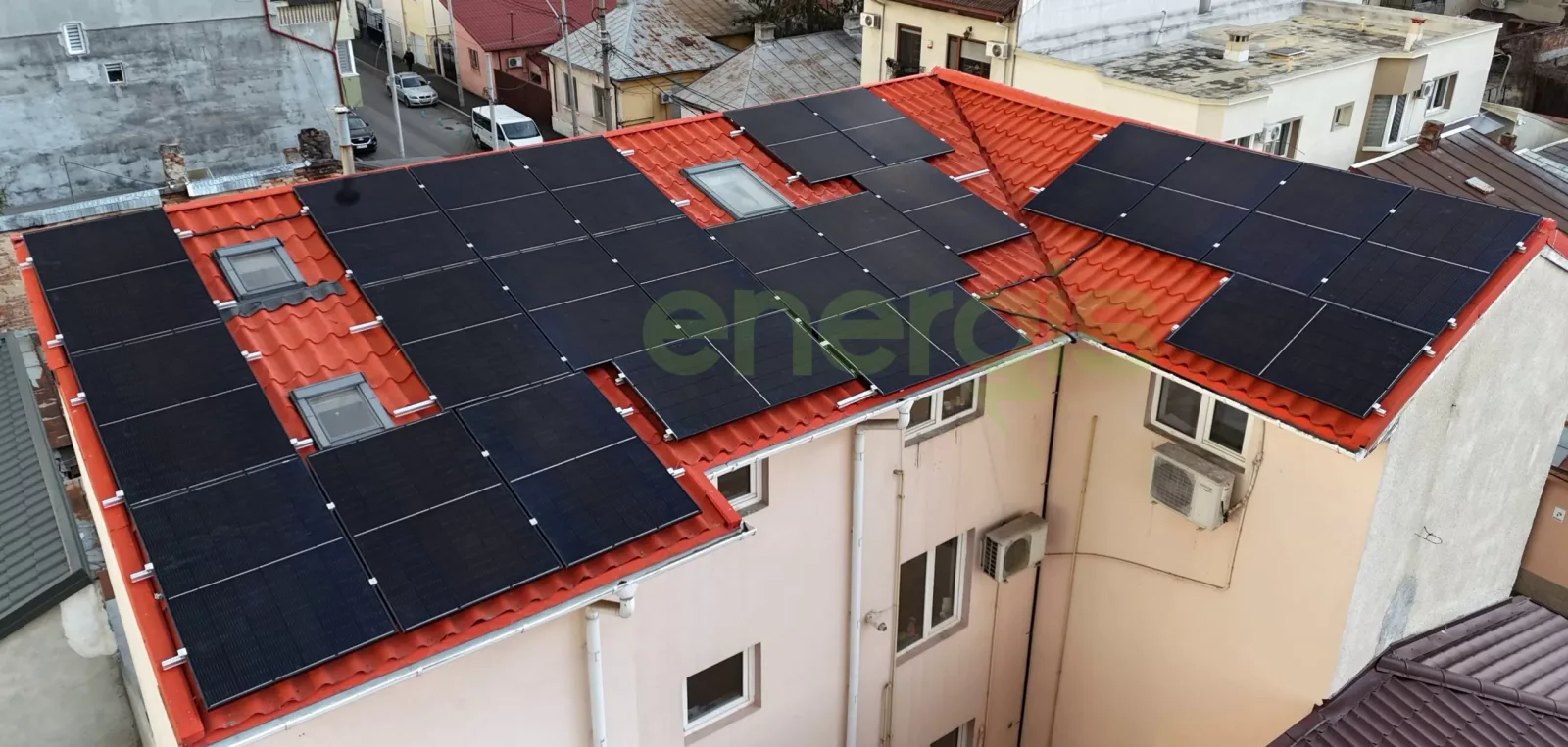 Instalatie Fotovoltaica On-Grid | Conectata – 10kW — București, București, fotografia 5