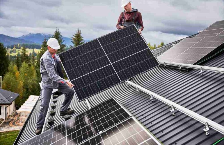 montare sistem fotovoltaic